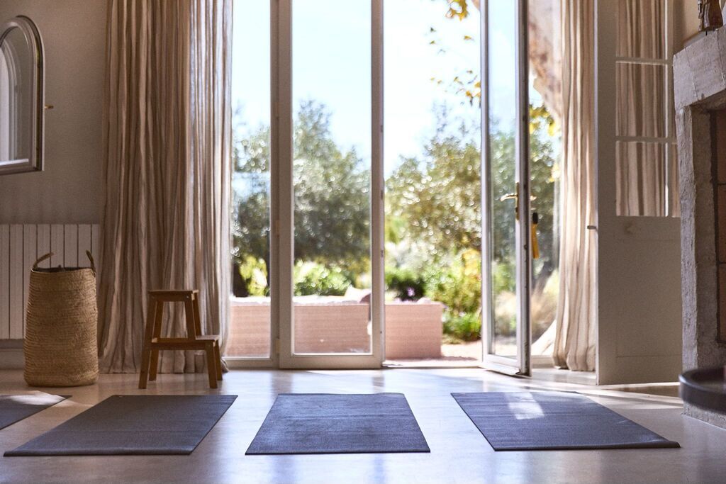 Tapis yoga salon
