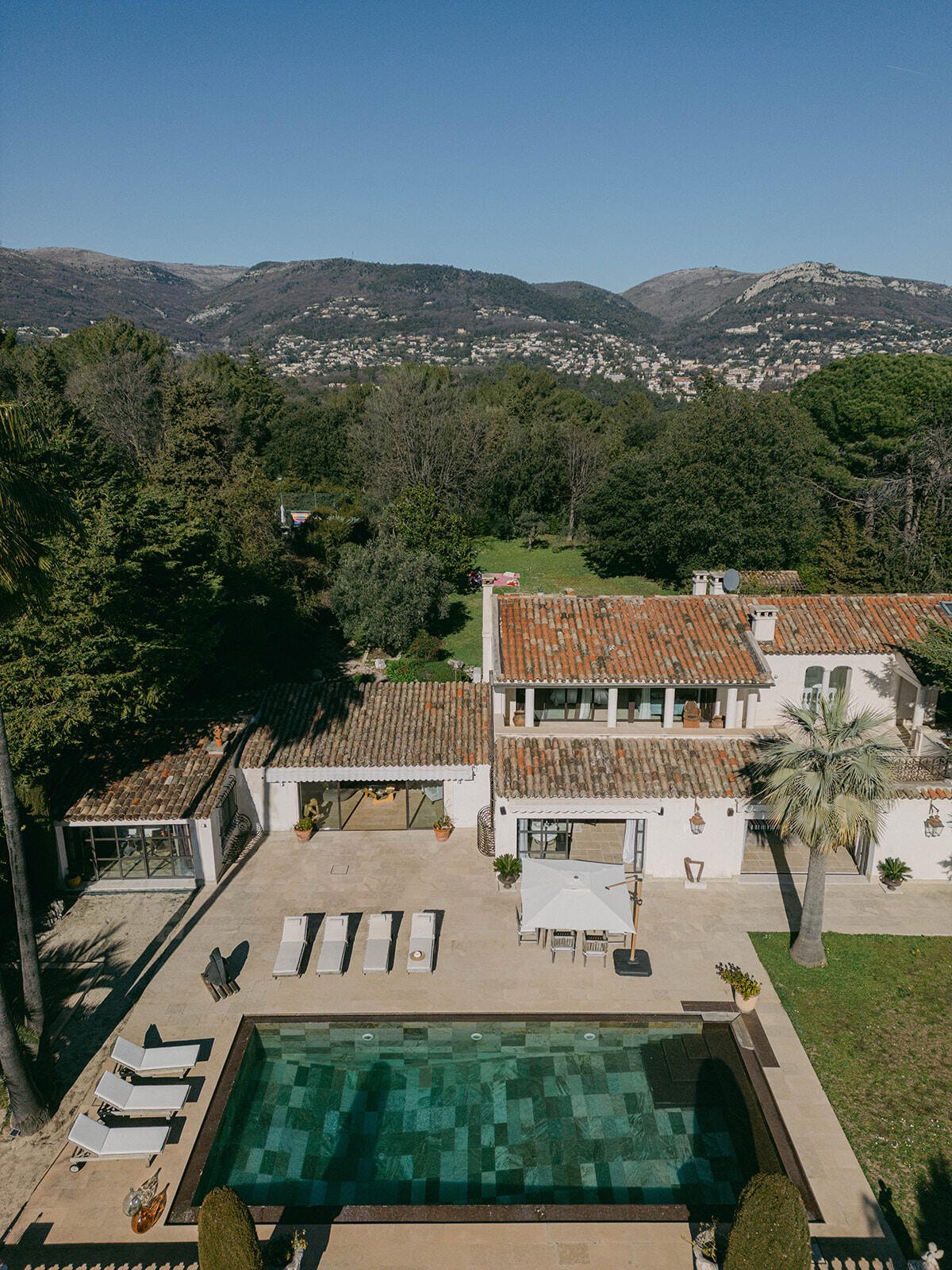 eclore-wellness-retreats (3)-1